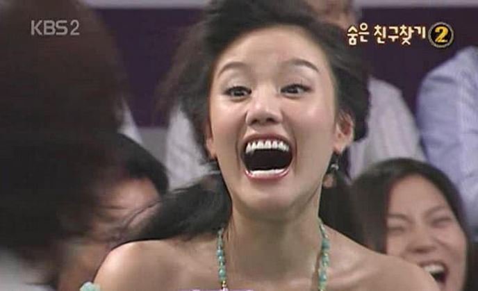 김아중이 팬들한테 받은 케이크 | 인스티즈