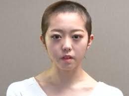 일본에선 존못소리듣는데 한국 오타쿠들 사이에선 예쁘다 소리듣는 일본 아이돌.jpg | 인스티즈