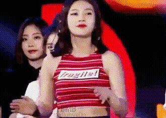 항상 저격총 맞은듯이 놀라는 레드벨벳 조이.gif | 인스티즈