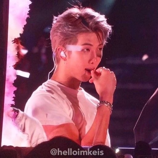 벌크업 중인 방탄소년단 RM | 인스티즈