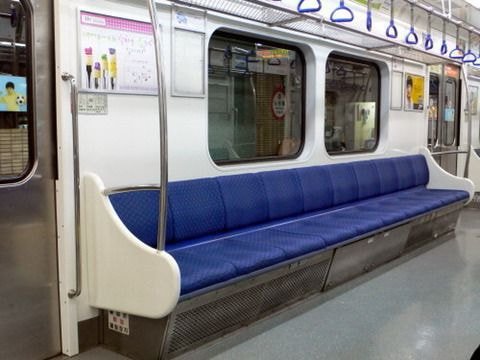 솔직히 너무 작게만들었다고 생각하는거 .jpg | 인스티즈