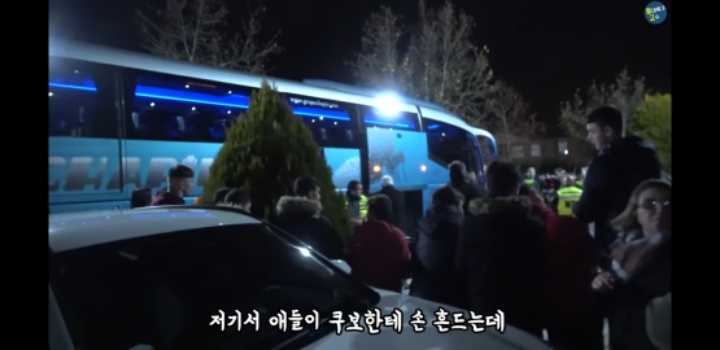 쿠보 팬서비스에 빡친 스페인 팬들 그리고 이강인 | 인스티즈