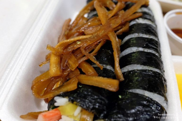 좋아하는 사람이 전혀 없는데 들어가 있다는 김밥재료 ㄷㄷ.jpg | 인스티즈