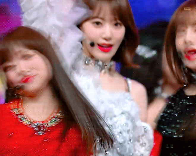 아이즈원 사쿠라.GIF | 인스티즈