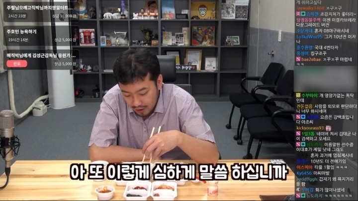 de6fc35565b1e2ce9839885cb4d9a408cc46b32b