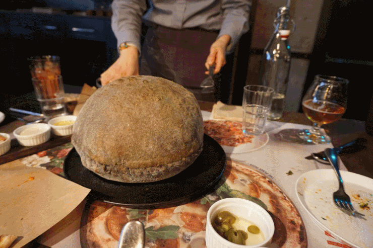 한국에서 파는 폭탄피자 | 인스티즈