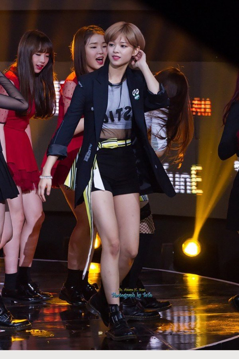 충격적인 정연 머리크기 | 인스티즈