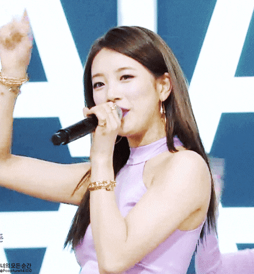 한때 홀터넥만 주구장창 입혔던 수지 코디.jpgif | 인스티즈
