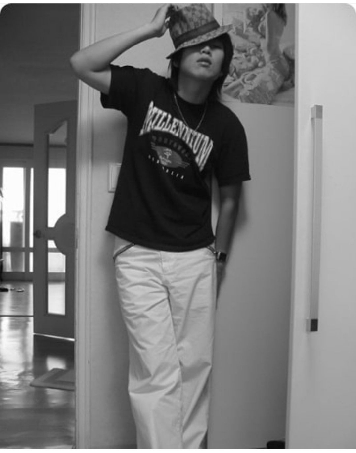 비(정지훈) 닮았다 소리 들었다는 장성규 아나 싸이월드 발굴 사진 | 인스티즈