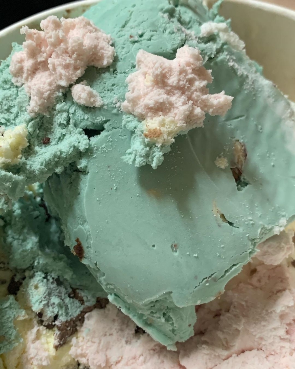 사람들이 색깔 때문에 믿고 거른다는 음식......jpg | 인스티즈