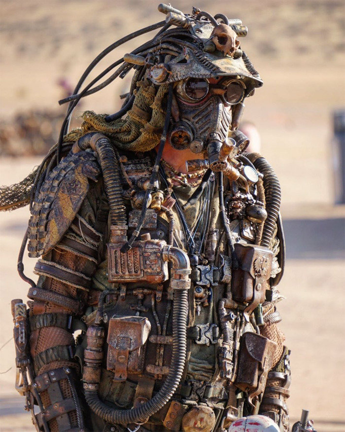 약스압)캘리포니아에서 열린 매드맥스 코스프레 축제.jpg | 인스티즈