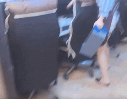 PC방 알바하는 댄스팀 누나.gif | 인스티즈