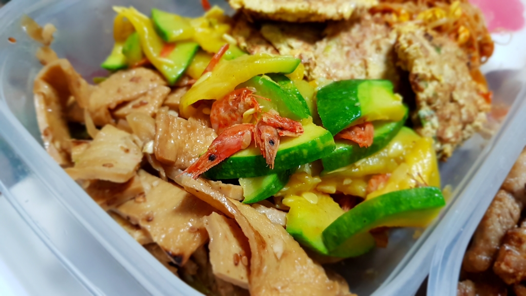 ㄹㅇ 현실적인 자취 밥상 | 인스티즈