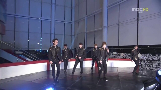 어떤 남자아이돌그룹의 음방 방송사고 대처법 ㄷㄷ | 인스티즈