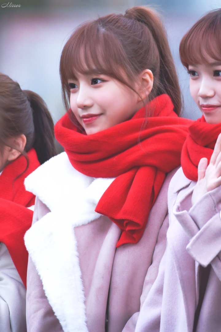 아이즈원 조유리 레전드로 이뻤던 날 | 인스티즈