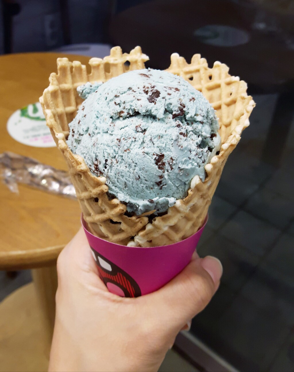 수많은 민초맛 메뉴가 나와도 굳건히 왕좌 자리를 지키는..JPG | 인스티즈