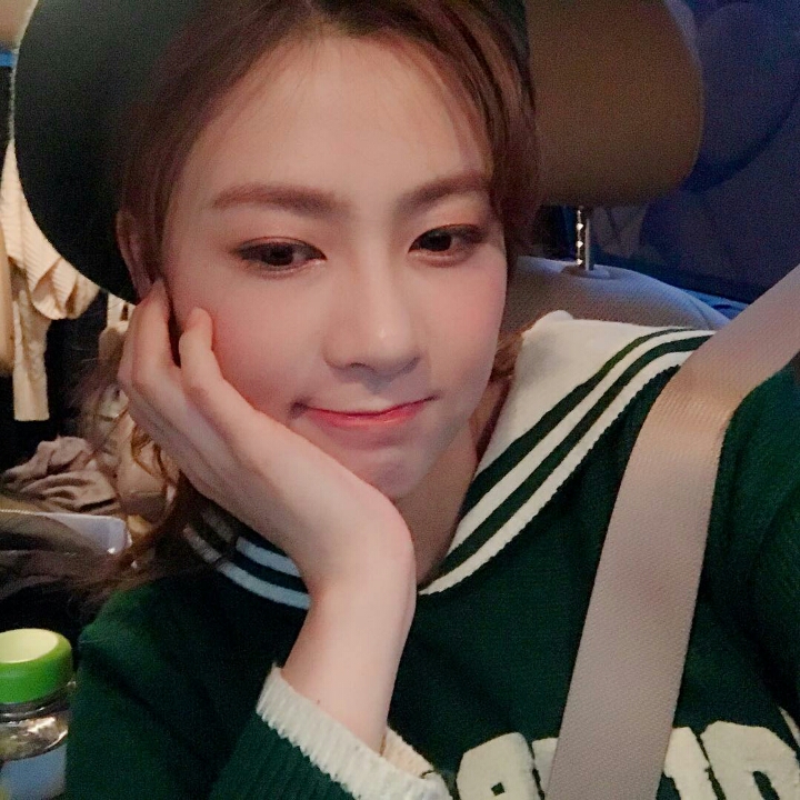 오늘자 오하영 인스타 업뎃 | 인스티즈