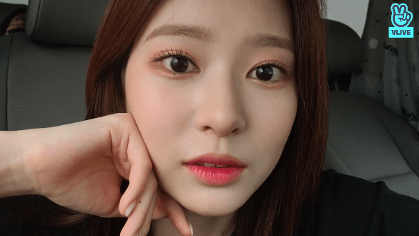 오늘자 미친 미모 아이즈원 민주.gif | 인스티즈