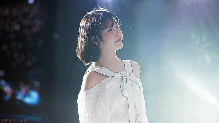 2017년 연세대 축제 아이유.jpgif | 인스티즈