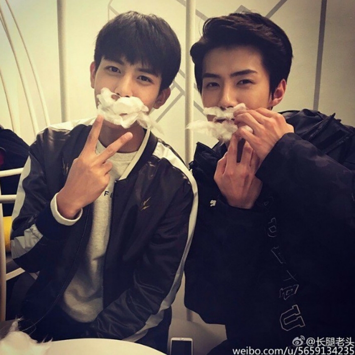 차은우와 같이 사진 찍어줬으면 싶은 중국 남자배우들 | 인스티즈