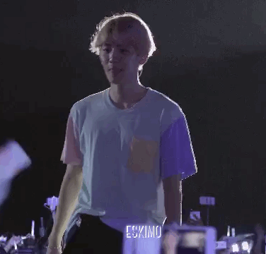 아이돌이 콘서트 중 흔히 겪는 일.gif | 인스티즈