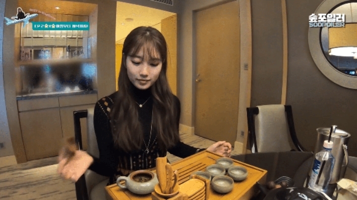 싱가폴에서 한국인 인증하는 수지 | 인스티즈