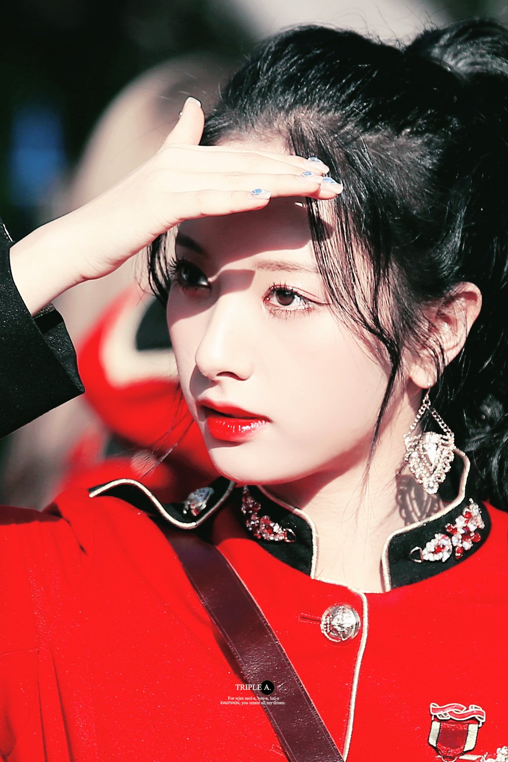 우주소녀 보나의 콧대.jpg | 인스티즈