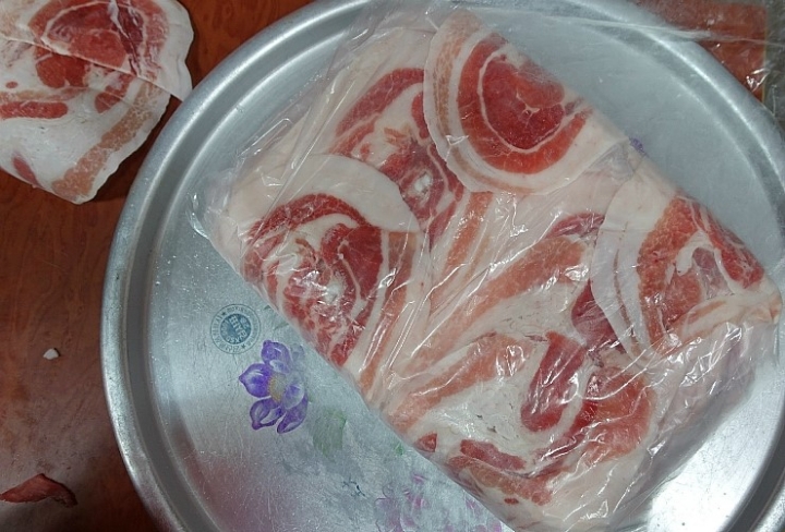 2인분 기본 6만원부터 시작하는 1인분에 2만원짜리 삼겹살.JPG | 인스티즈