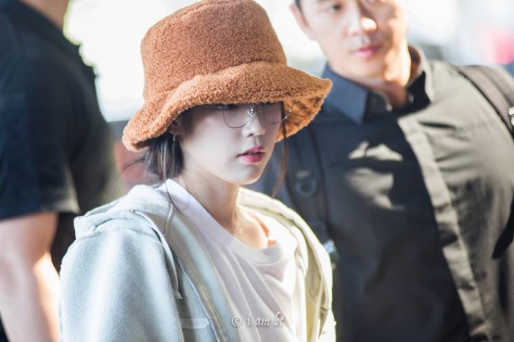 방콕에 입국하는 아이유 | 인스티즈