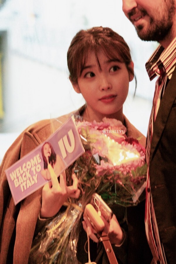밀라노에 간 아이유 | 인스티즈