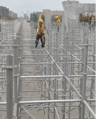 경공 쓰는 노가다인.jpg | 인스티즈