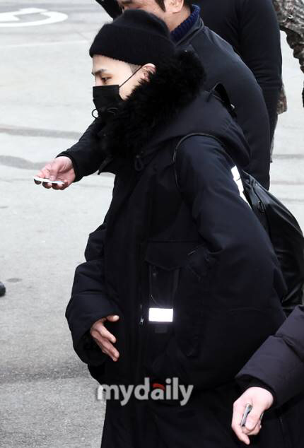 지드래곤이 빨리 제대 해야하는 이유 | 인스티즈