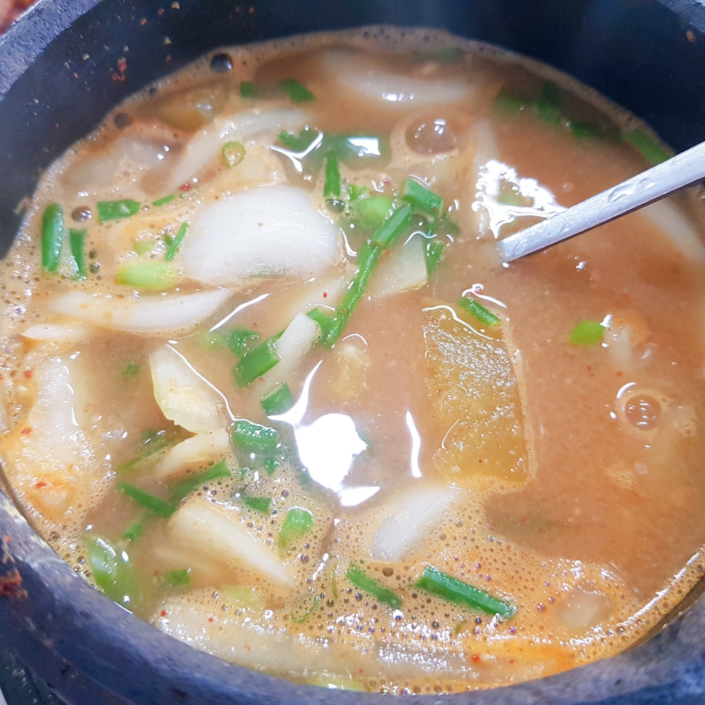 7000원 1인 밥상 혜자다 vs 아니다 | 인스티즈