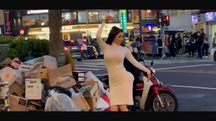 킴 카사디안으로 변신한 사유리 누나의 이태원 정복기.... | 인스티즈