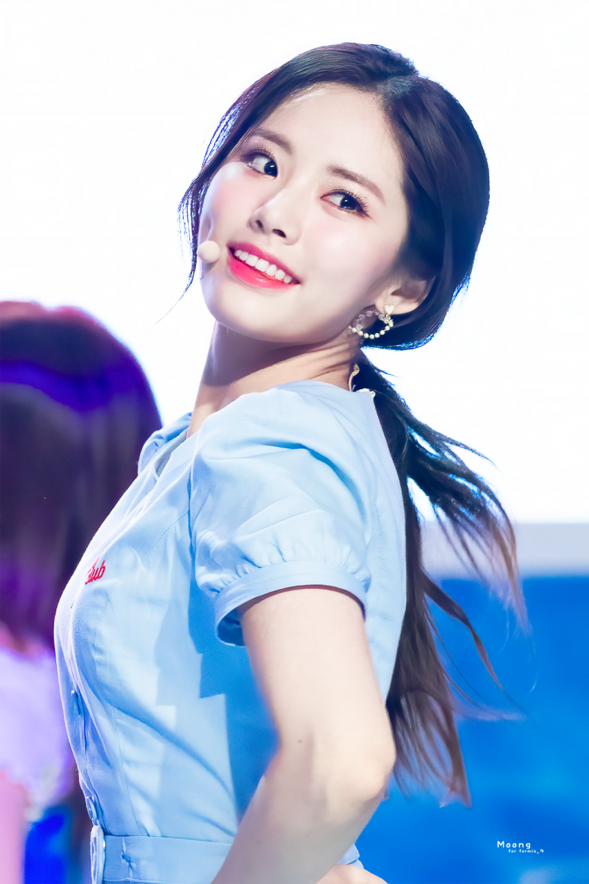 프로미스나인에서 가장 진중하고 과묵한 멤버 | 인스티즈