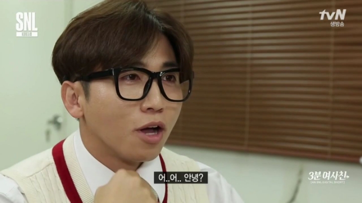 다 빌려가는 옆반 친구 나연이.jpgif | 인스티즈