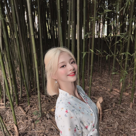 주말마다 찾아오는 프로미스나인 이나경🐥 (a.k.a 나꼬) 랜덤짤.ver | 인스티즈