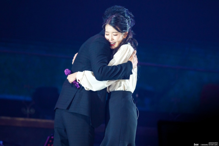 성공한 덕후 이지은(26세..아이유) | 인스티즈