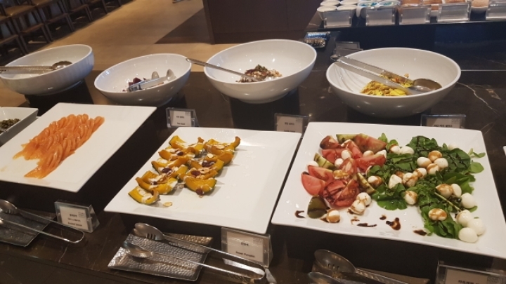 점심은 3만원짜리뷔페 | 인스티즈