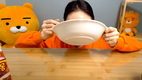 당터지는 초코과자 초코에몽에 말아먹기 | 인스티즈