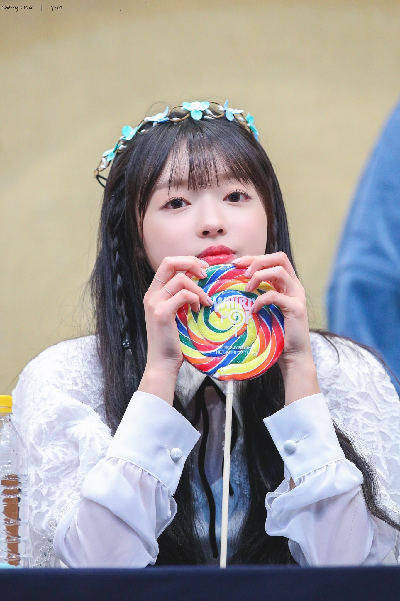 귀여운 오마이걸 유아.gif | 인스티즈