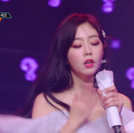 미주가 바꿔버린 지수의 킬링포인트 포즈 | 인스티즈