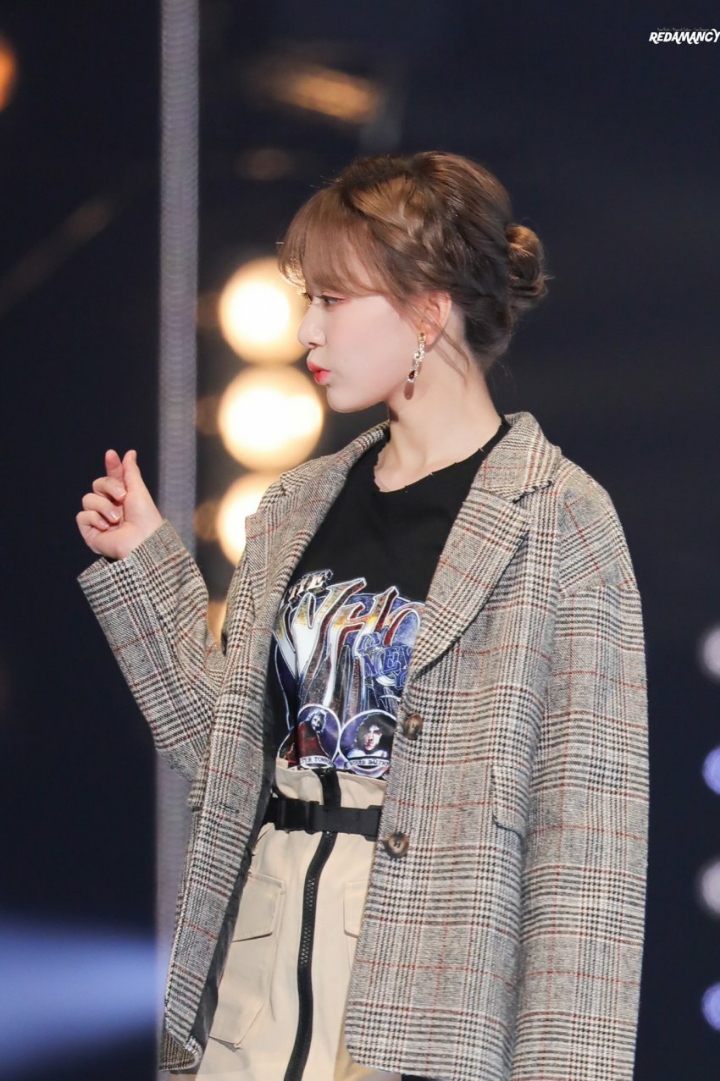 아이즈원 미야와키 사쿠라 랜덤짤 37 | 인스티즈