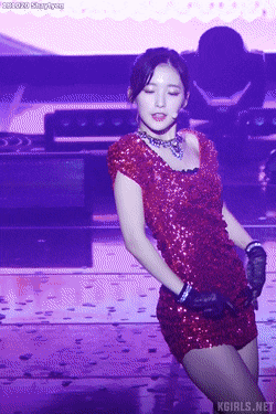 멤버 언니에게 진정한 섹시함이 무엇인지 보여주는 아린 | 인스티즈