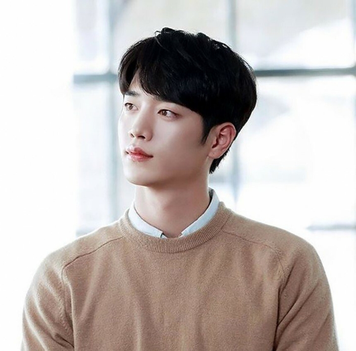 뿔테안경 쓰면 찐따처럼 보이는 이유.jpg | 인스티즈