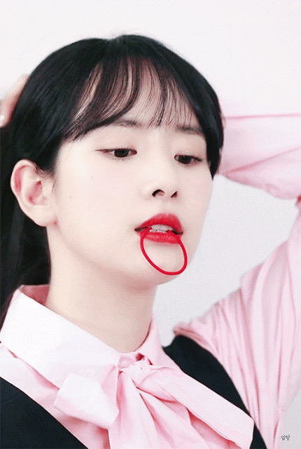 남자가 여자한테 설레는 순간.gif | 인스티즈