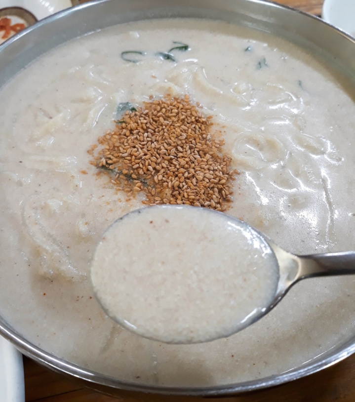 올레길에국수잔치 이미지