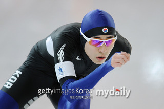 이승훈 선수, 10000m에서 금메달 추가