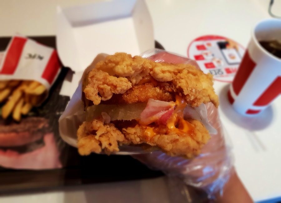 KFC 하와이안 징거 더블 다운