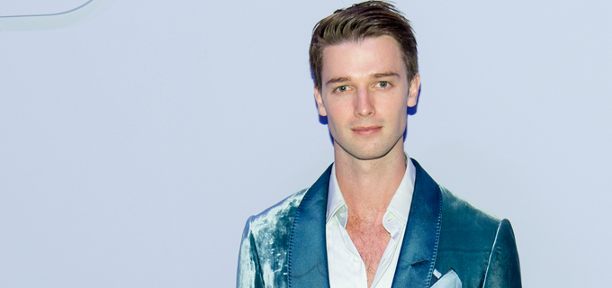 í¨í¸ë¦­ ììì&nbsp;ë¤ê±°